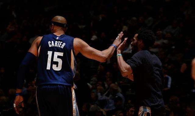 卡恩：纳格尔斯曼应该停止试验；拜仁和于帕续约的代价很昂贵