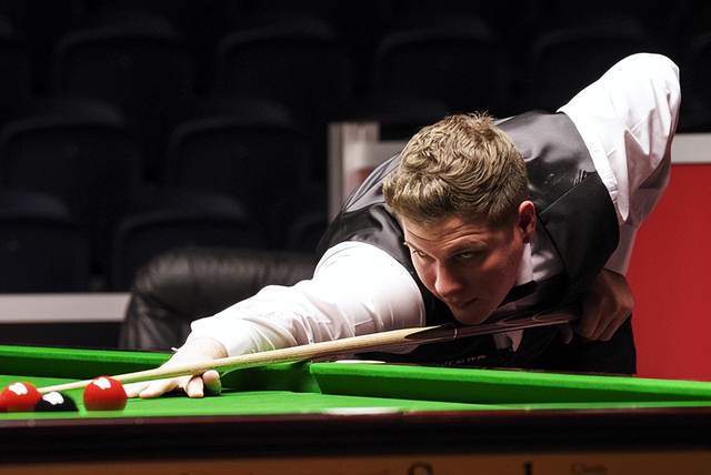 布斯克茨和阿尔巴将在赛季结束退役，穆勒：我向他们脱帽致敬