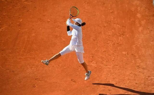 原因是越位 原因是越位